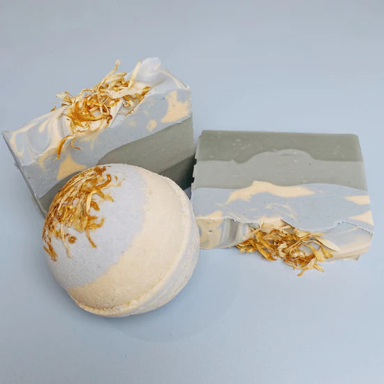 Essential Oil Bath Bombs - Love & Light