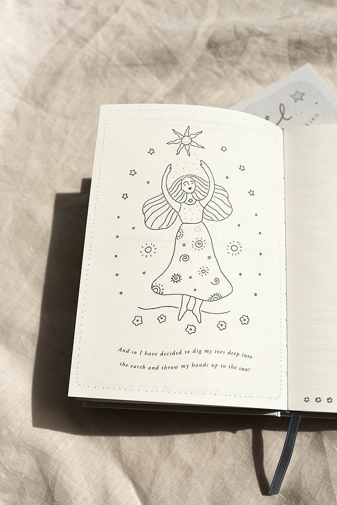 Unravel - A self reflection journal - Love & Light